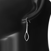 Black Onyx Sterling Silver Earrings - e398